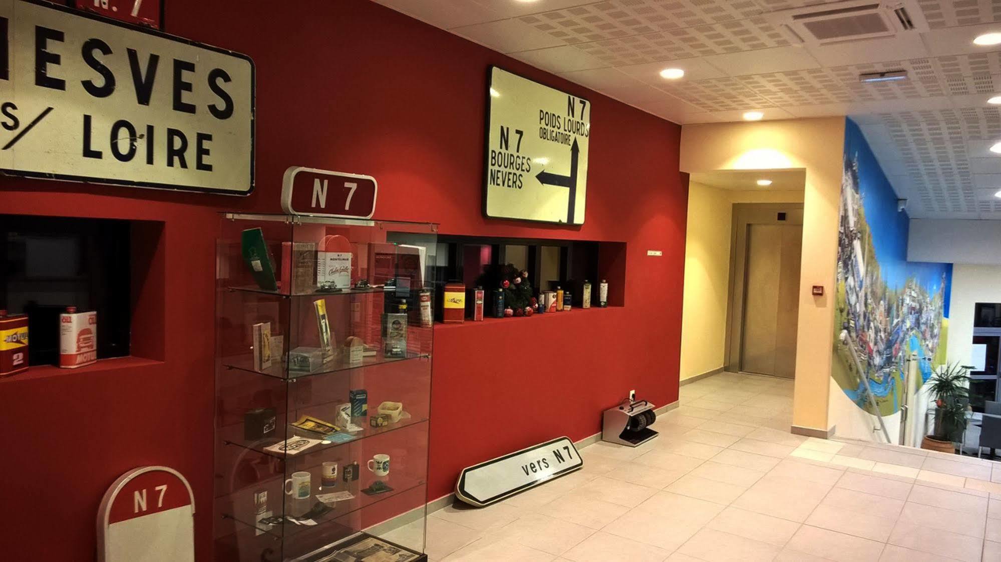 Brit Hotel Montargis Mormant-sur-Vernisson Eksteriør billede